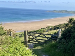 footpath to the beach from the cottage