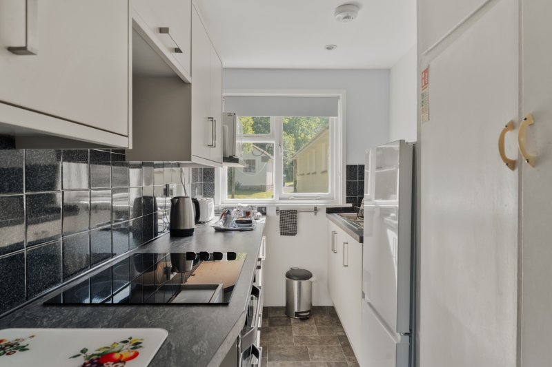 kitchen Fuchsia