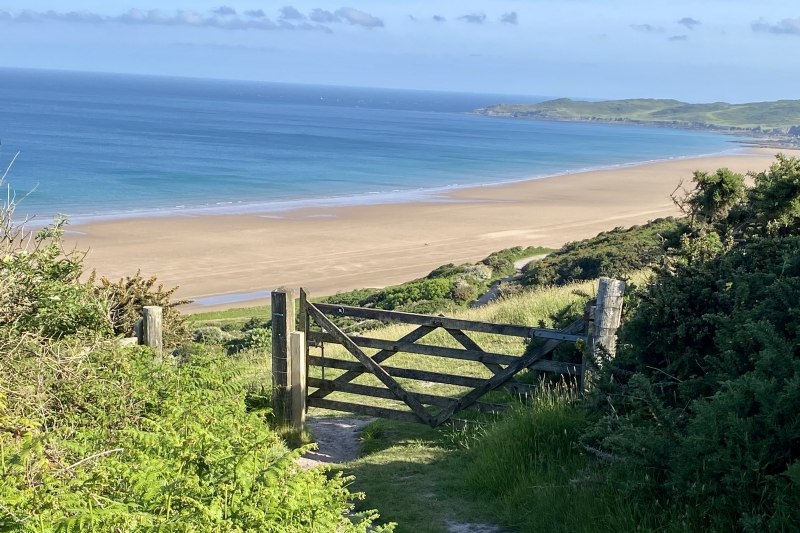 Walk to the beach from your cottage door!