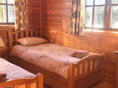 twin bedroom