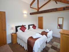 Twin bedroom