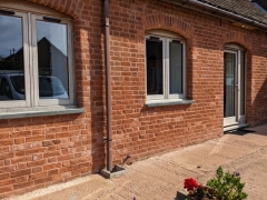 The Parlour - front entrance and courtyard