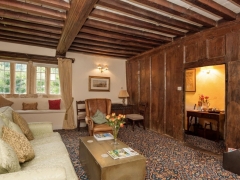 Lounge with oak panelling