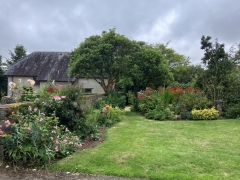 Farmhouse garden