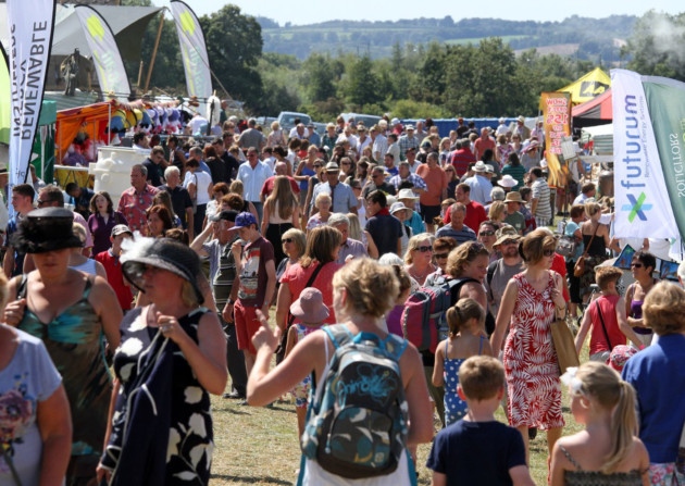 Honiton show crowds